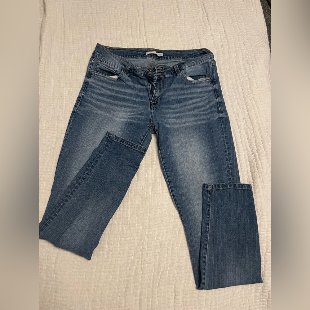 Womens Daytrip Mila Straight Jeans Size 31R 31 x 32 Mid Rise Stretch Med Wash